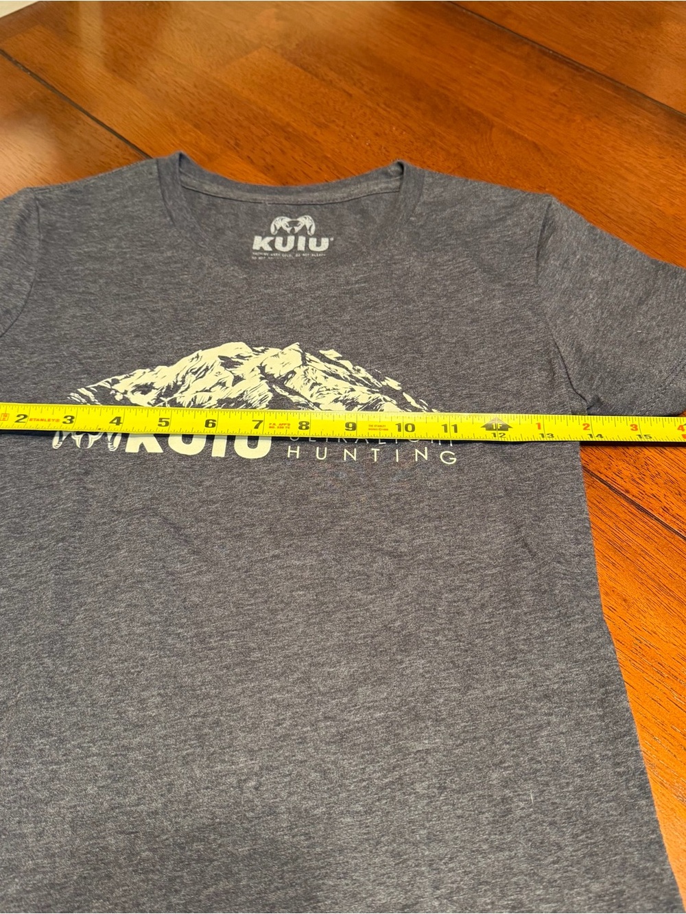 KUIU T-Shirt Women Small Gray Ultralight Hunting Graphic Mountain Short Sleeve - Picture 5 of 8